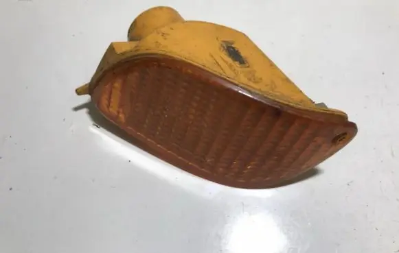 Ford Focus Front indicator light xs4x13369a xs4x-13369-a