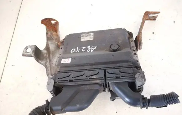 Lexus IS 220D-250-350 Engine control unit/module 8966153740 89661-53740