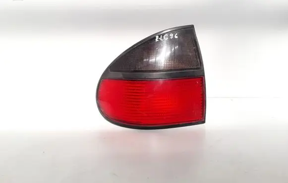 Renault Laguna I Rear/tail lights 7700820052