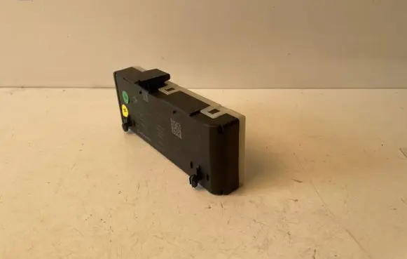 BMW 7 G11 G12 Tailgate/trunk control unit/module 7477720