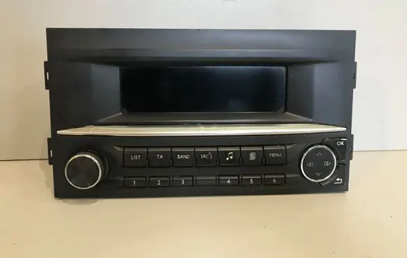 Head unit multimedia control