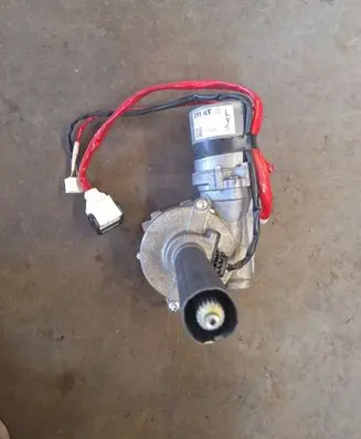 Toyota Avensis T270 Electric power steering pump 690001424 45250-05750 SPW53-230