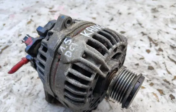 Renault Kangoo II Generator/alternator 