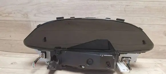 Toyota Yaris Speedometer (instrument cluster) 838000D690D MB4573003206