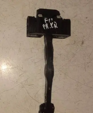 BMW 5 F10 F11 Front door check strap stopper 9008814