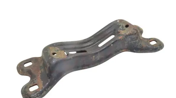 BMW 7 E32 Gearbox mounting bracket 24711129871 1129871