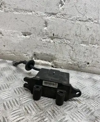 Hyundai Santa Fe Bonnet Pedestrian Airbag Actuator 791502W000