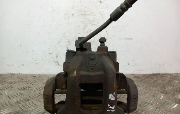 Jeep Grand Cherokee Rear brake caliper
