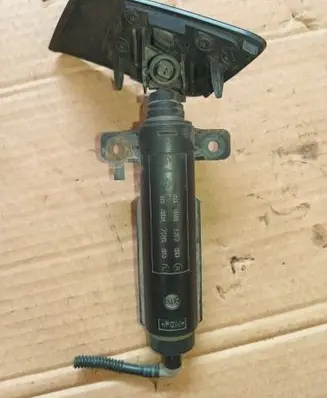 Peugeot 5008 Headlight washer spray nozzle 9685172780 9685172680