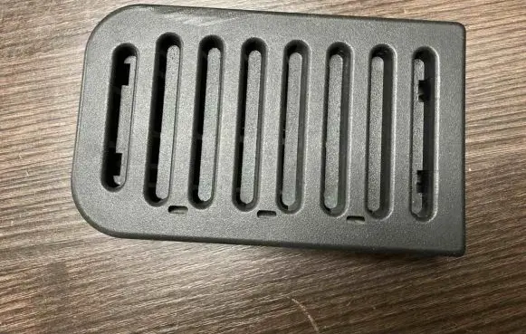 Iveco Daily 4th gen Dashboard side air vent grill/cover trim 504066634