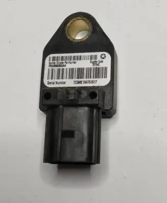 Dodge Nitro Airbag deployment crash/impact sensor P04896065AA 39754C TC5ME154451617