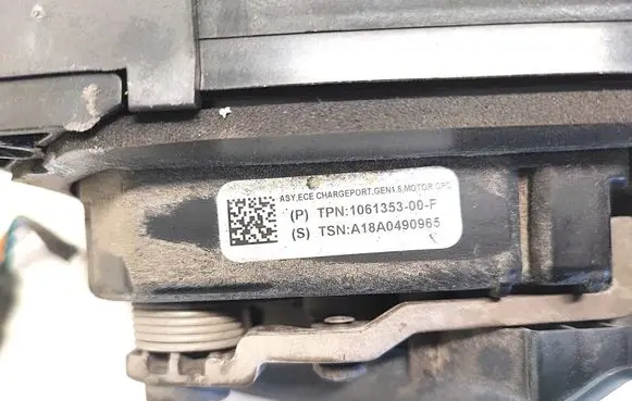 Tesla Model S Electric car charge socket 106135300F