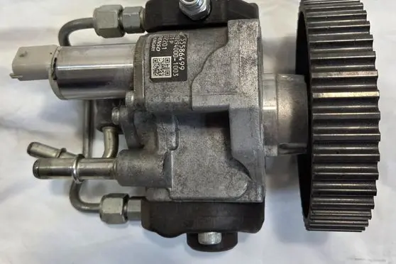 Opel Mokka Fuel injection high pressure pump 55586499