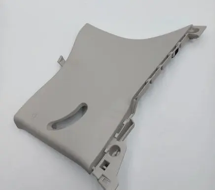 Nissan Leaf II (ZE1) (D)pillar trim (top) 769345SH0A