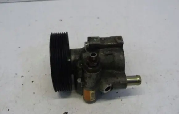 Renault Espace IV Power steering pump 7700437081