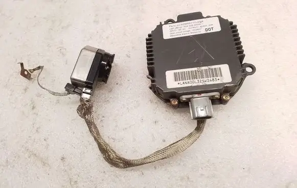 Nissan Murano Z50 Headlight ballast module Xenon NZMNS111LBNA