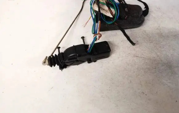 Volkswagen Polo Central locking motor 