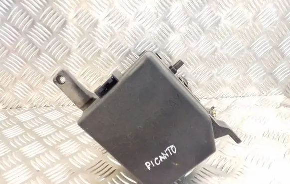 KIA Picanto Fuse box set 9120007040E 05030705090047