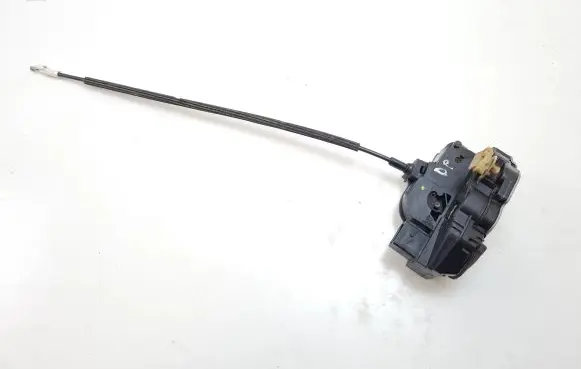 Opel Insignia A Front door lock 3023880 3023880RH1