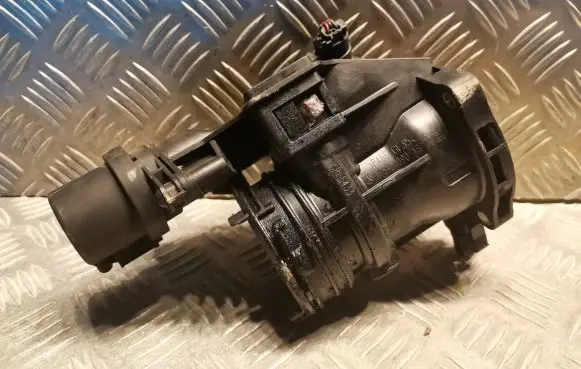 Mercedes-Benz A W169 Throttle valve 6400901670