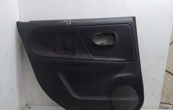 Nissan Note (E11) Rear door card panel trim 829239U000