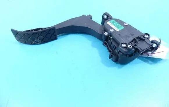 Skoda Fabia Mk2 (5J) Accelerator throttle pedal 6Q1721503M IMPRK1285501