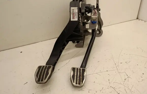 Jaguar XE Brake pedal GX732450DD