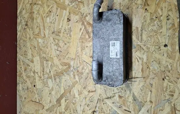 Audi A6 C7 Engine oil radiator 079117015M