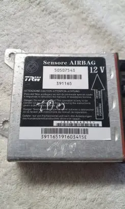 Alfa Romeo 159 Airbag control unit/module 50507543 391165