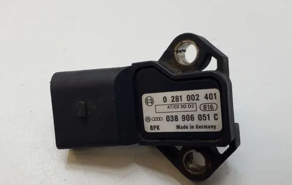 Audi A3 S3 8P Air pressure sensor 038906051C 0281002401