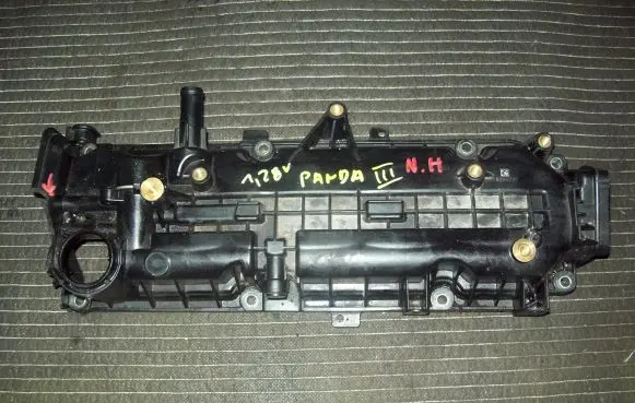 Fiat Panda III Rocker cam cover 1018022