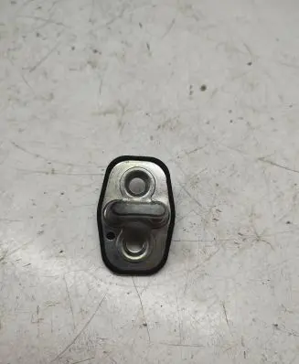 Peugeot 508 RXH Rear door lock loop/hook striker 9655466380