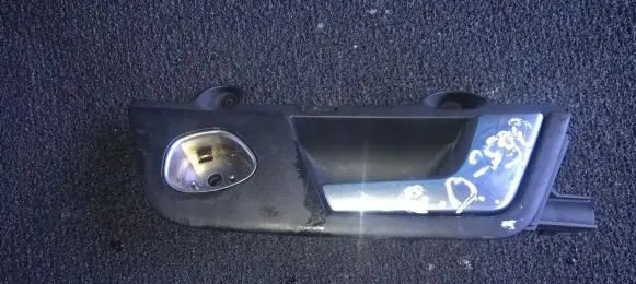 Audi A4 S4 B6 8E 8H Rear door interior handle 8e0839020b