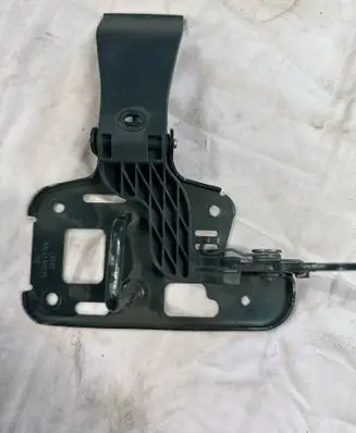 Audi Q5 SQ5 Engine bonnet/hood lock/latch loop/hook 8R0823480A