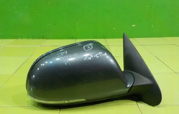 Skoda Octavia Mk2 (1Z) Front door electric wing mirror PRAWE ZP7