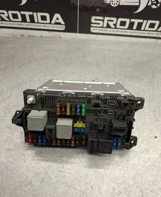 Mercedes-Benz E W211 Fuse module 2115453801