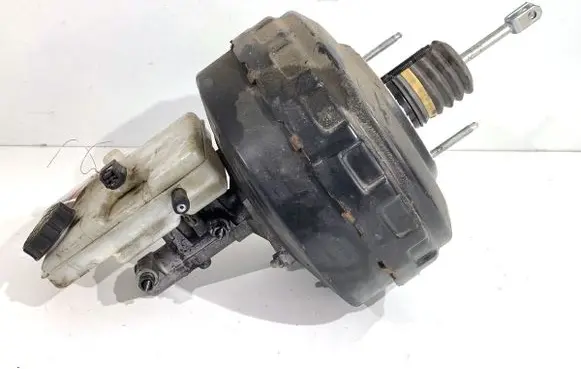 Renault Master III Brake booster 472107603R