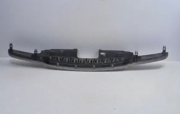 Chevrolet Tacuma Front grill