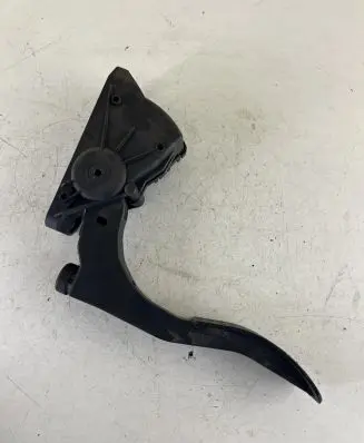 Audi A6 S6 C6 4F Accelerator throttle pedal 4F1723523A 6PV00898404