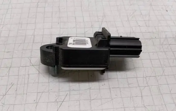 Toyota Corolla E120 E130 Airbag deployment crash/impact sensor 8983102020 0077027991