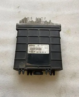 Volkswagen Golf III Engine control unit/module 028906021AF 0281001308 28SA2650