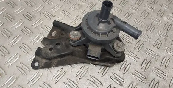 Toyota Yaris Electric auxiliary coolant/water pump G904052010