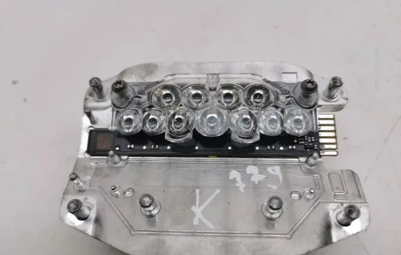 Headlight part
