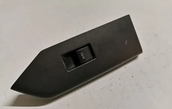 Ford Mustang V Electric window control switch DR3314A563AAW