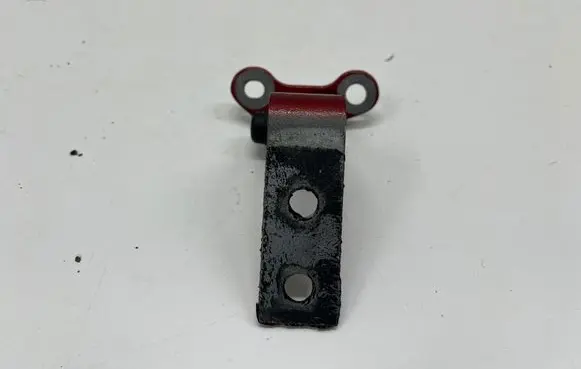 Nissan Qashqai J12 Rear door lower hinge ES57