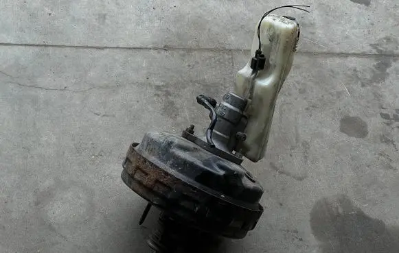 Ford Mondeo MK IV Brake booster 7G912B195AB 03775764044