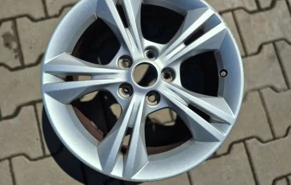 Ford Focus ST R16 alloy rim CM5C1007EXA
