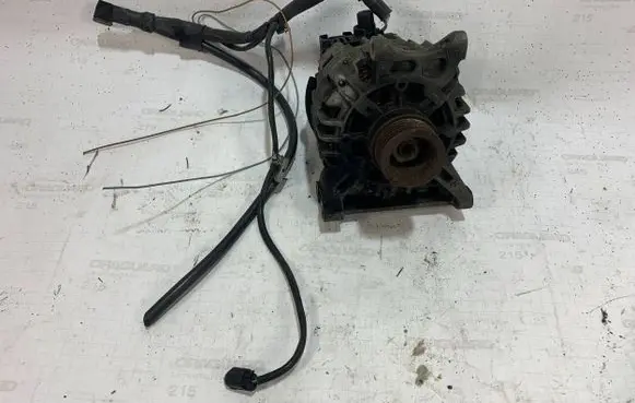 Mercedes-Benz A W169 Generator/alternator A2661540802 SG9B079 10623542