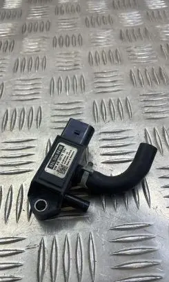 Audi A4 S4 B9 Exhaust gas pressure sensor 03L906051B