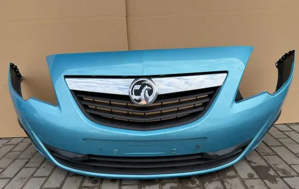 Opel Meriva B Front bumper 13267699